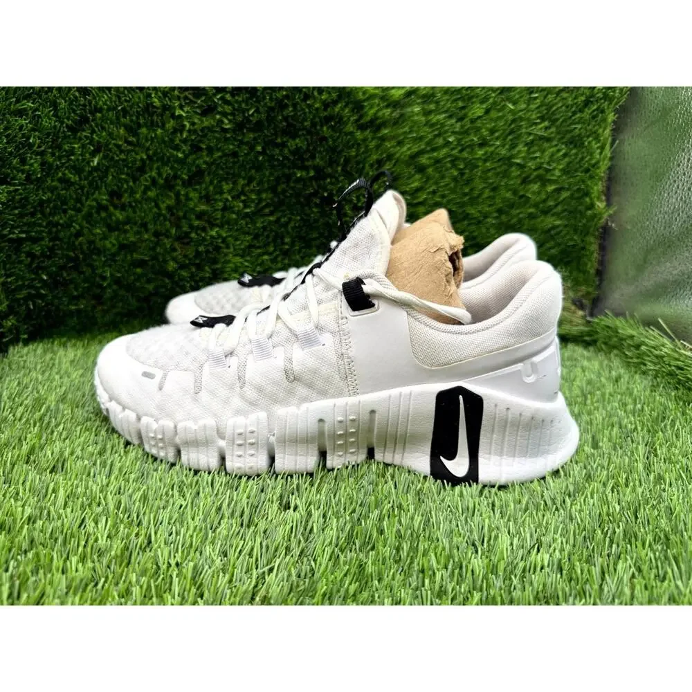 Nike Free Metcon 5 TB FN6616-100 Athletic Sneaker Men's 7 White Mesh Gym Sports